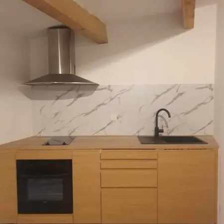 아파트 Chez Bastien *